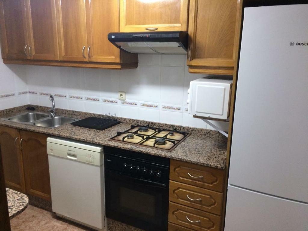 Апартаменти Amplio Y Comodo Apartamento Con Parking Валенсія Екстер'єр фото